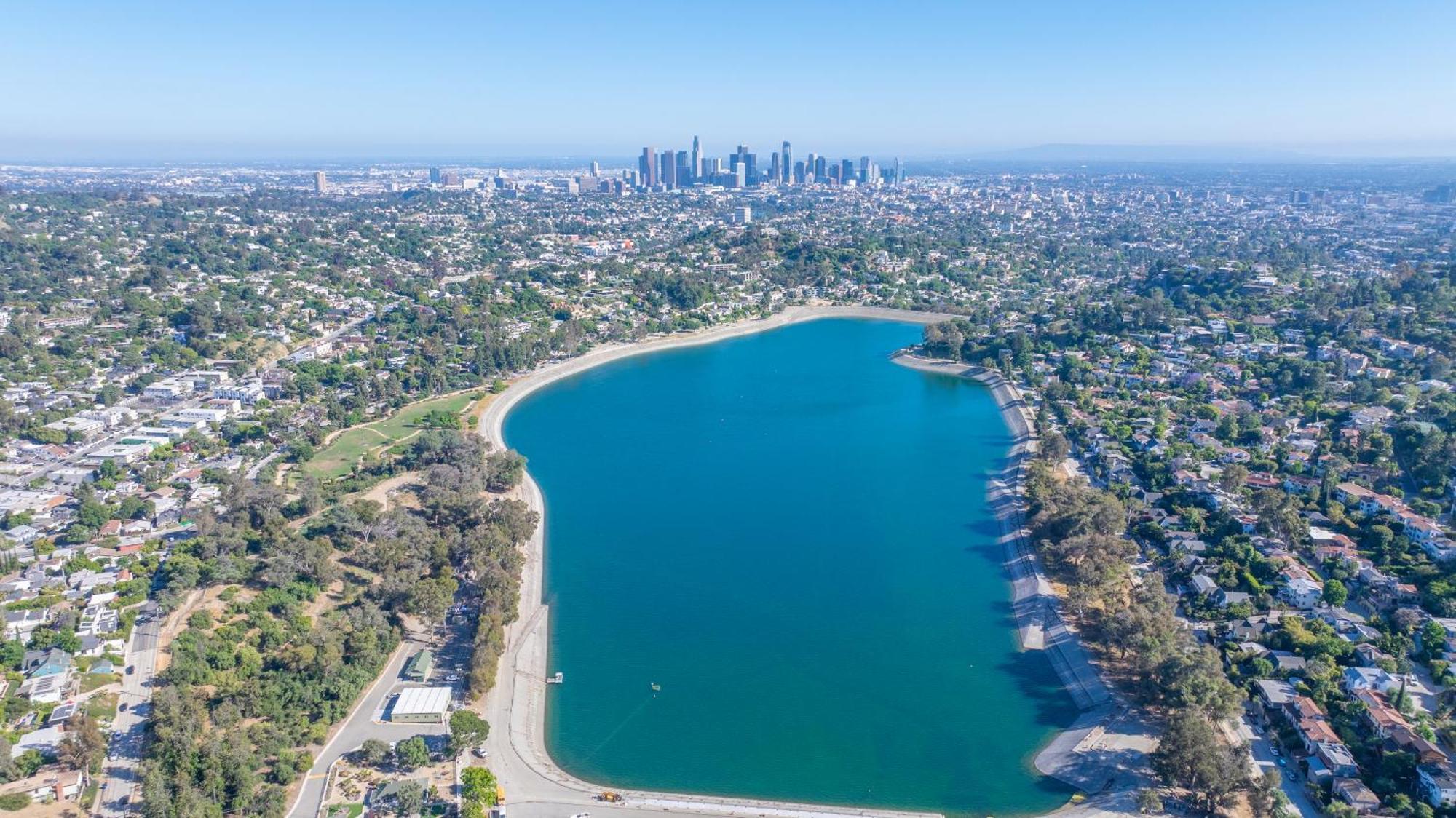 Unique With Stunning Views In The Heart Of Angeles, Ca, Silverlake!