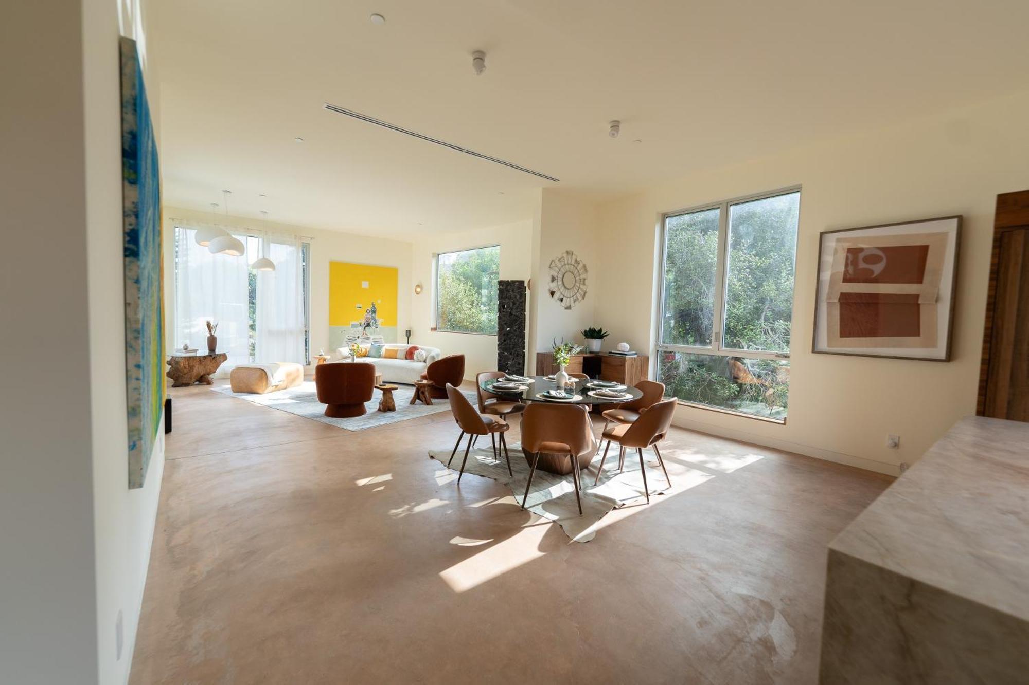 Unique With Stunning Views In The Heart Of Angeles, Ca, Silverlake! *